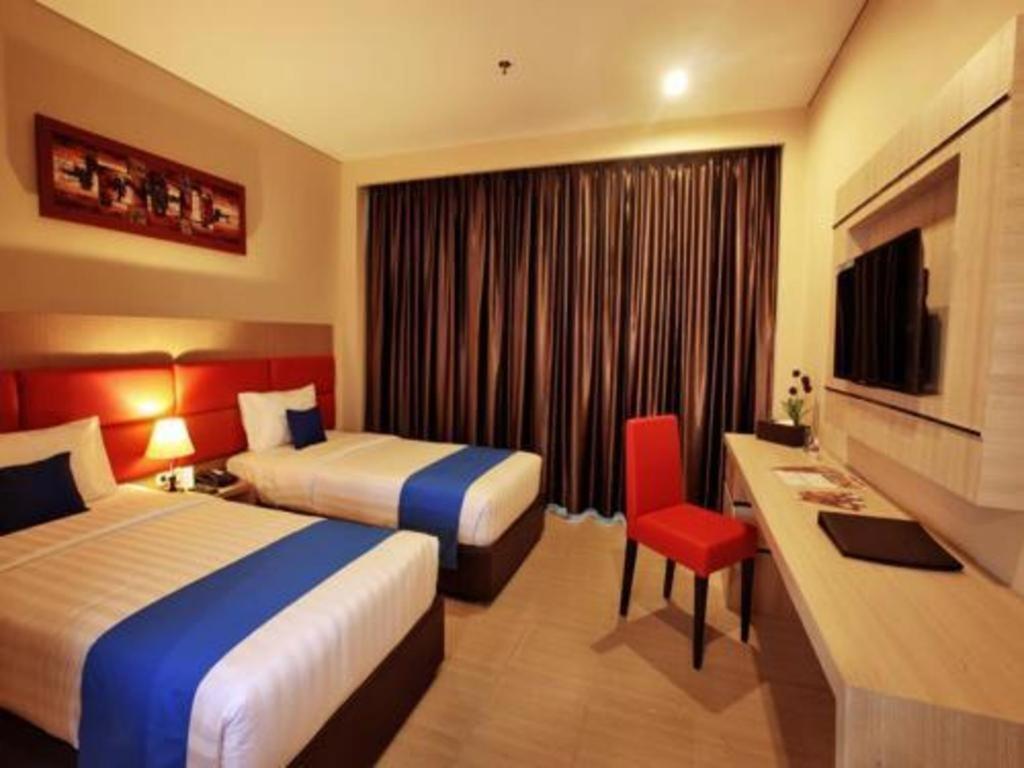 Asoka Luxury Hotel Bandar Lampung Exterior foto